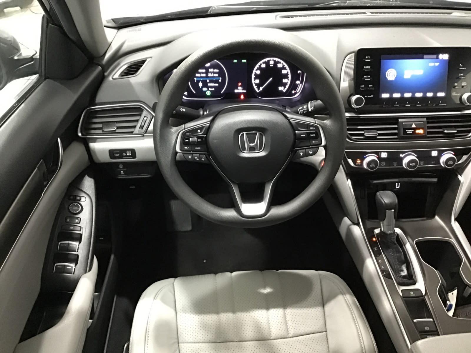 2019 Honda Accord LX 1.5T - Photo 16