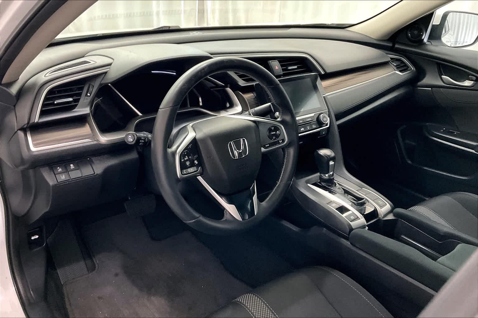 2019 Honda Civic EX - Photo 8