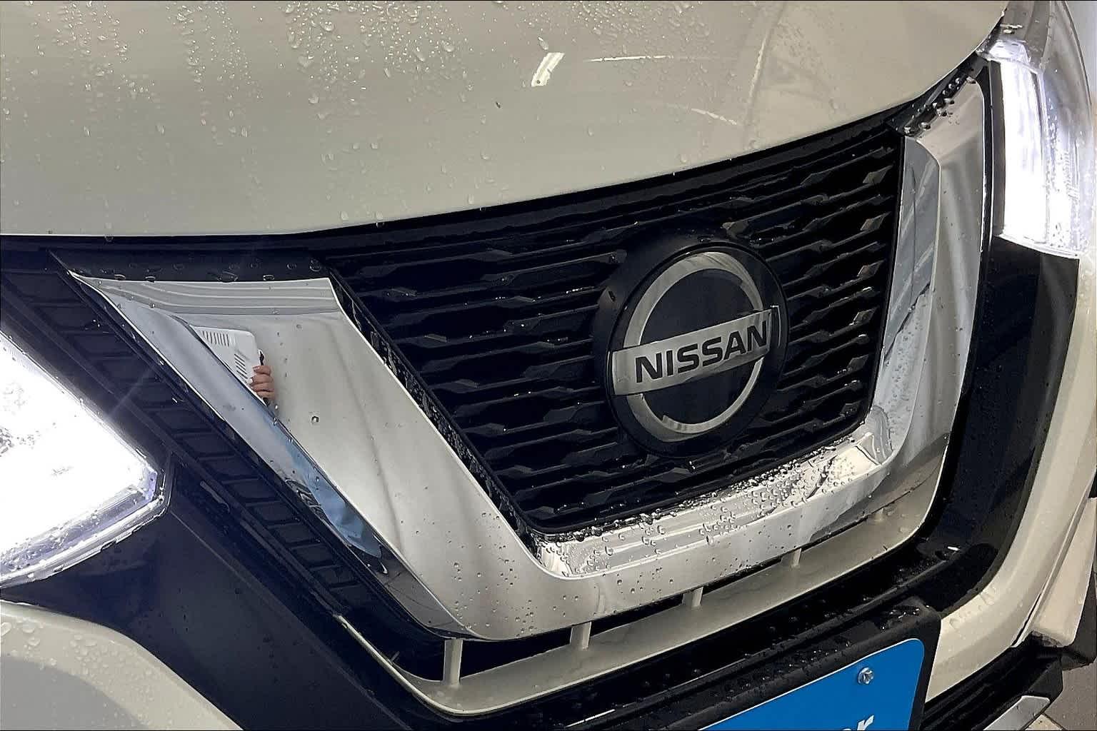 2019 Nissan Rogue SV - Photo 31