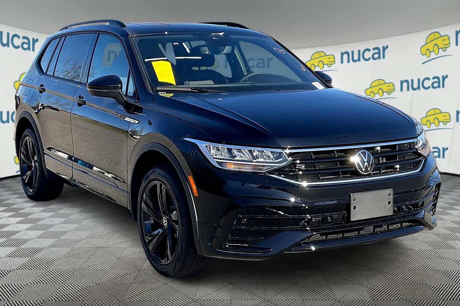 2024 Volkswagen Tiguan SE R-Line Black