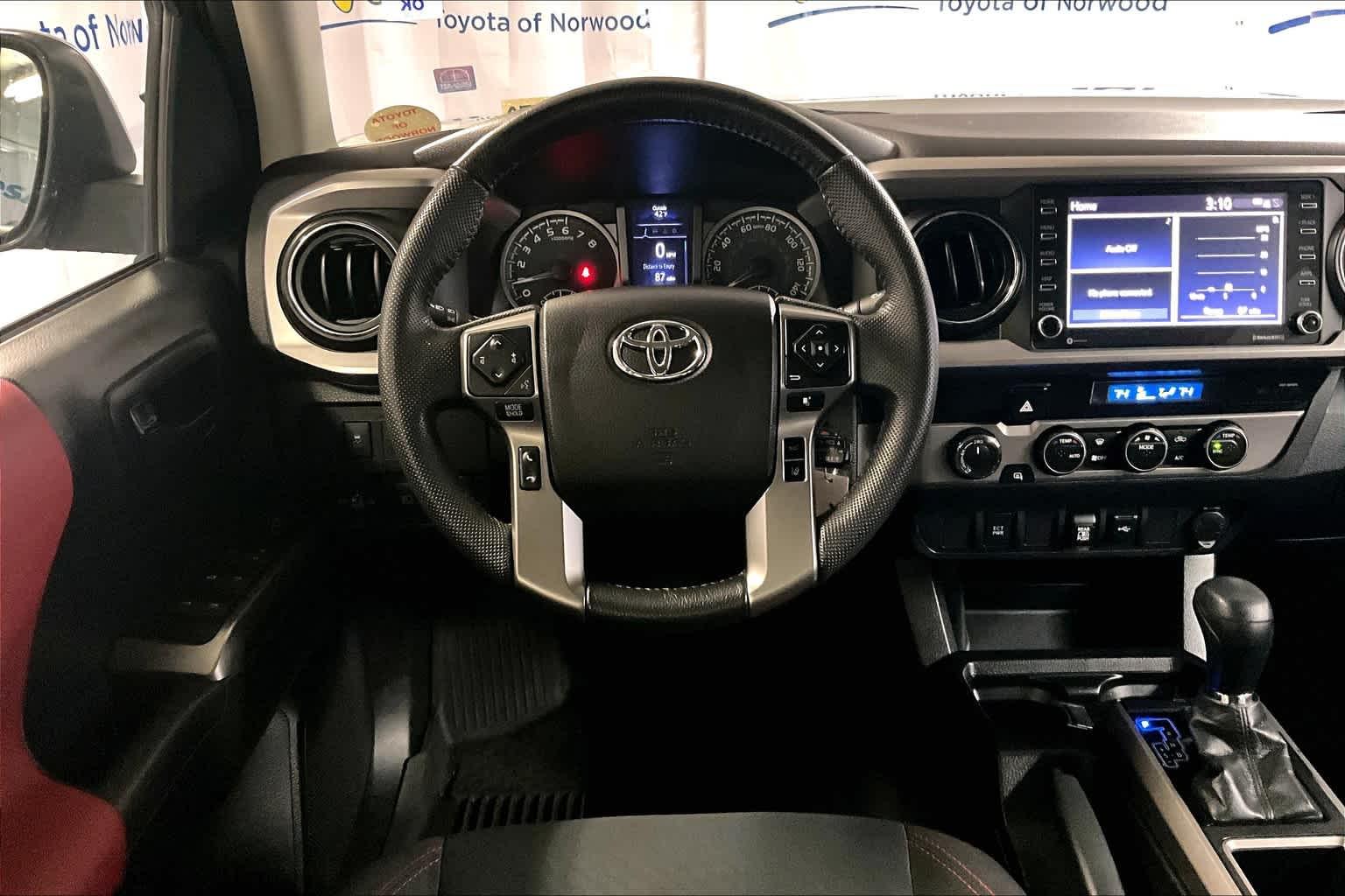 2021 Toyota Tacoma SR5 Double Cab 5 Bed V6 AT - Photo 17