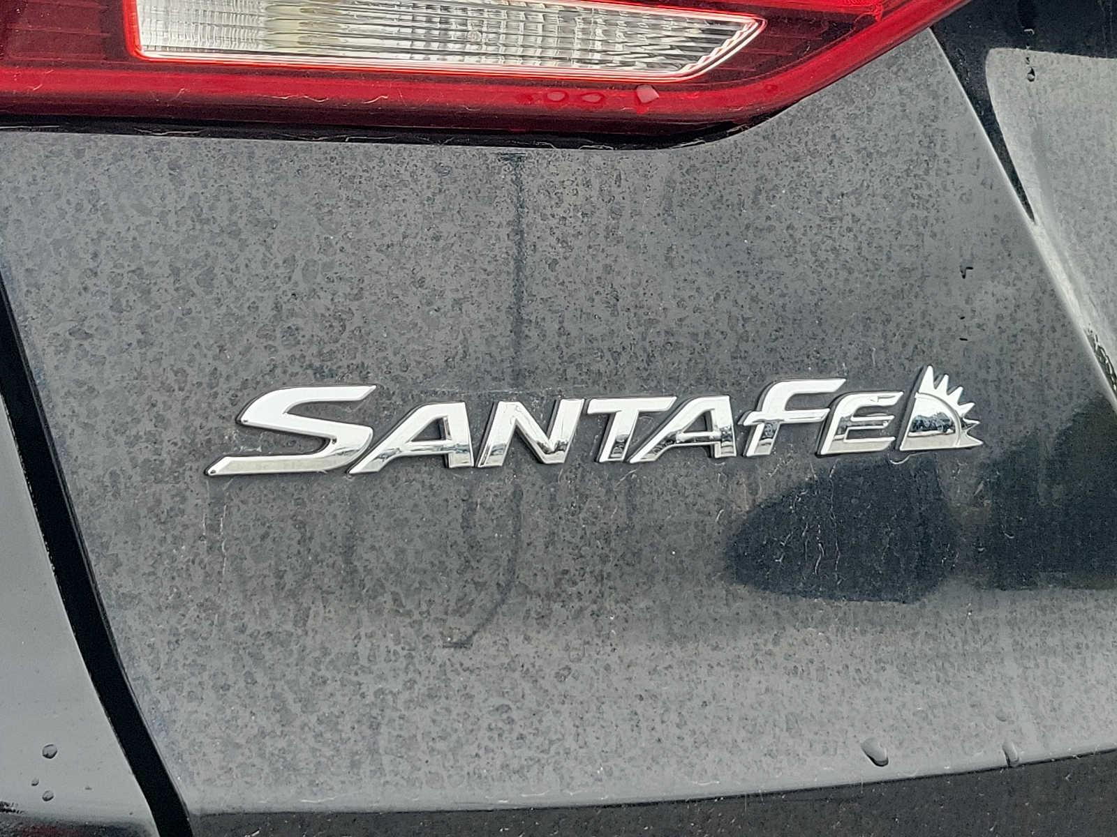 2017 Hyundai Santa Fe Sport 2.4L - Photo 29