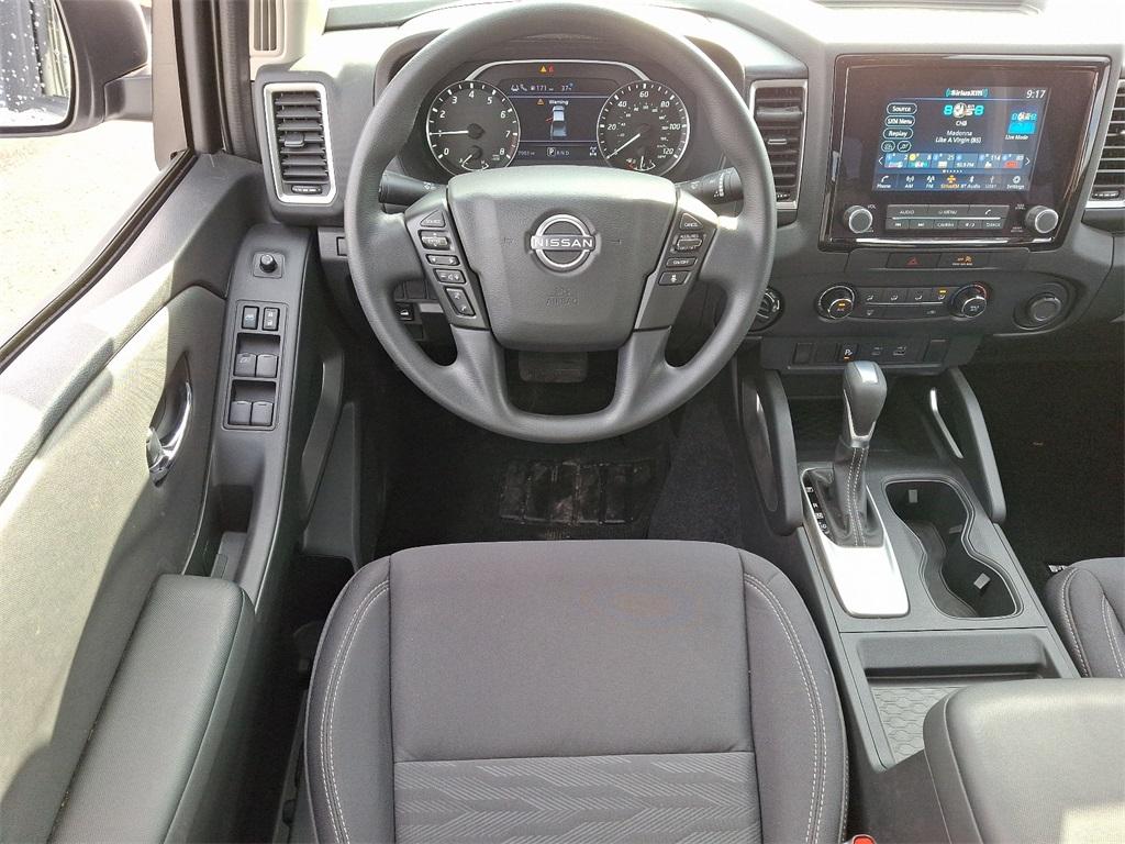 2023 Nissan Frontier SV - Photo 12