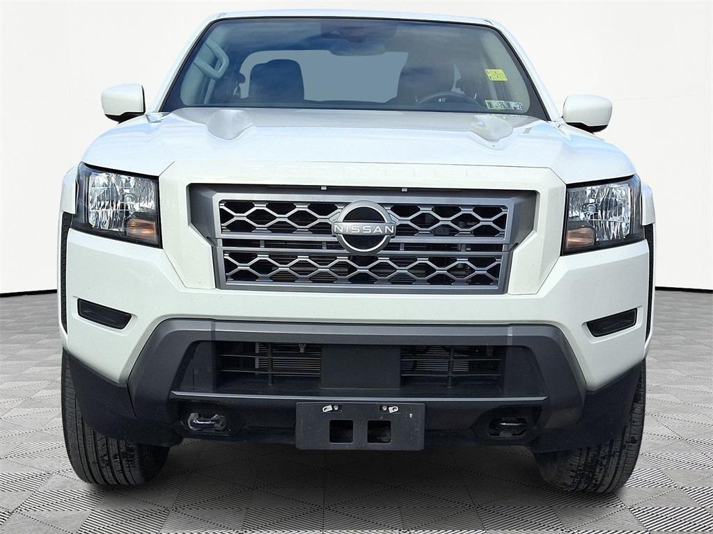 2023 Nissan Frontier SV - Photo 2