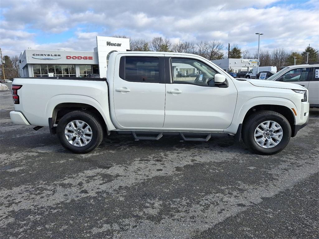 2023 Nissan Frontier SV - Photo 8