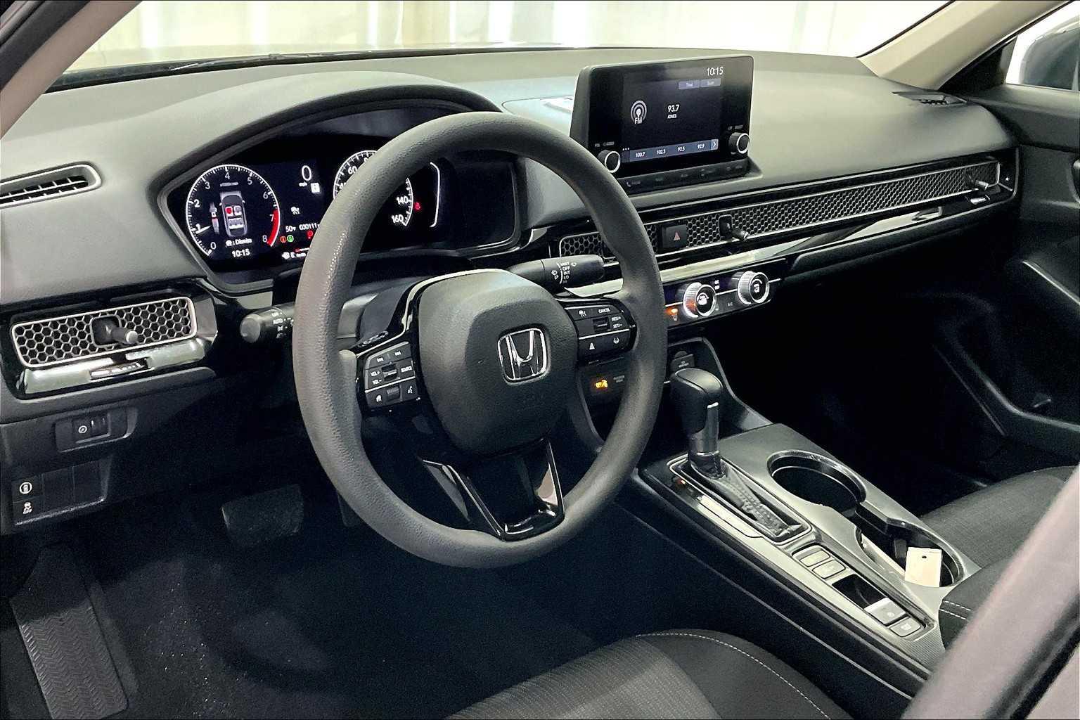 2022 Honda Civic LX - Photo 8