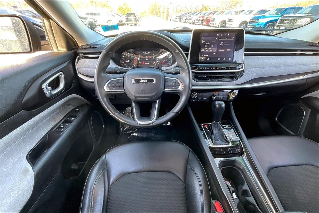 2022 Jeep Compass Latitude - Photo 16