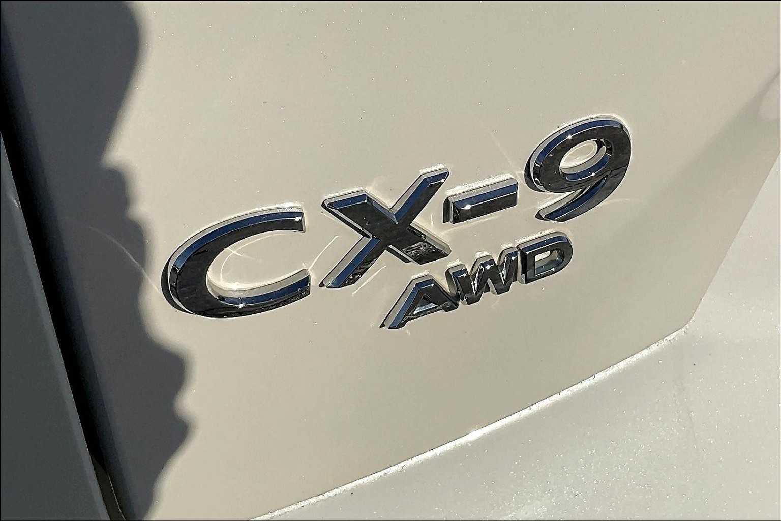 2021 Mazda CX-9 Touring - Photo 28