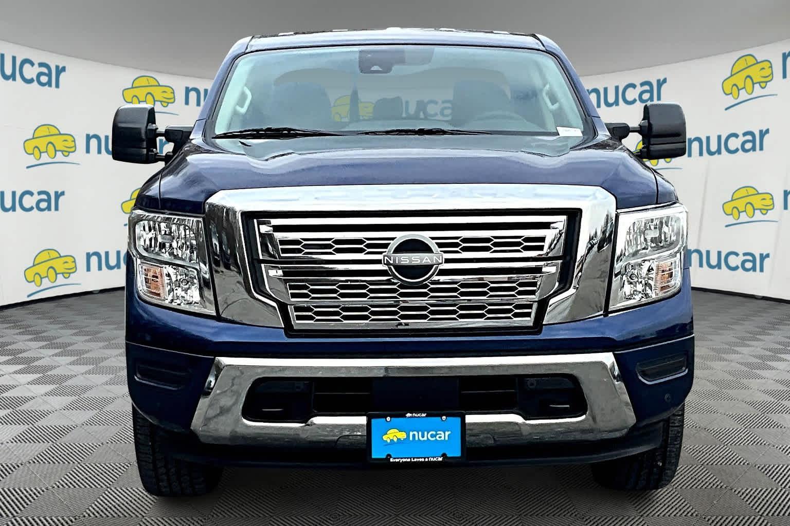 2024 Nissan Titan SV - Photo 2