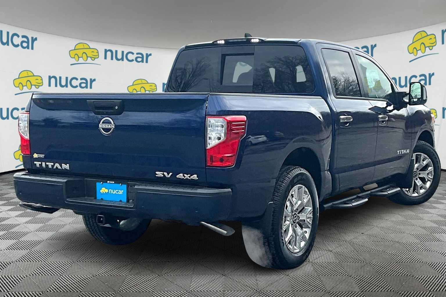 2024 Nissan Titan SV - Photo 6