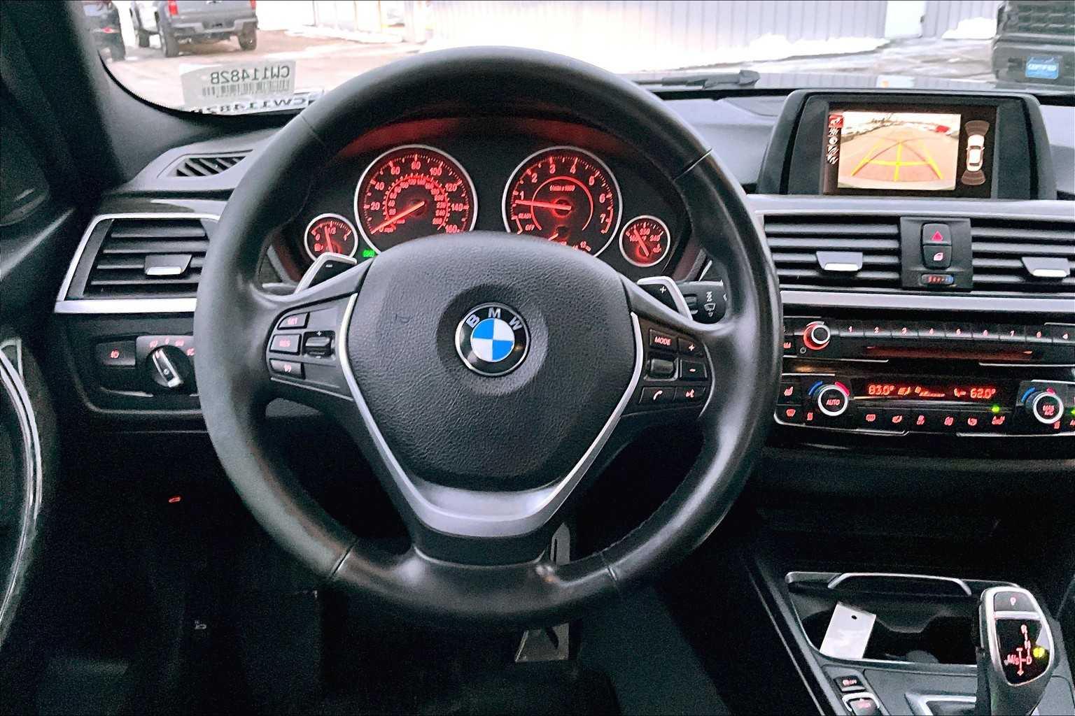 2017 BMW 3 Series 340i xDrive - Photo 17