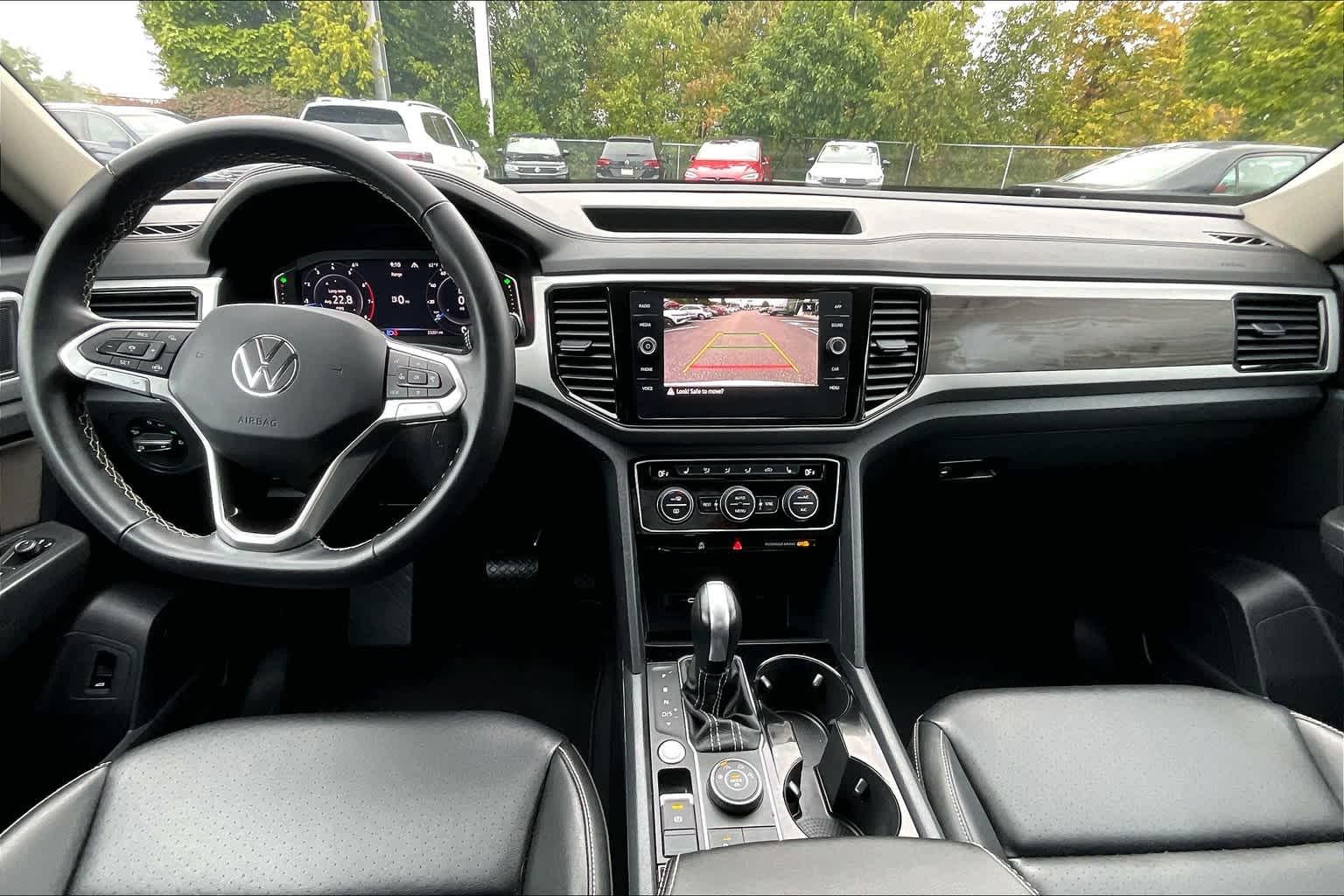 2023 Volkswagen Atlas 3.6L V6 SE w/Technology - Photo 20