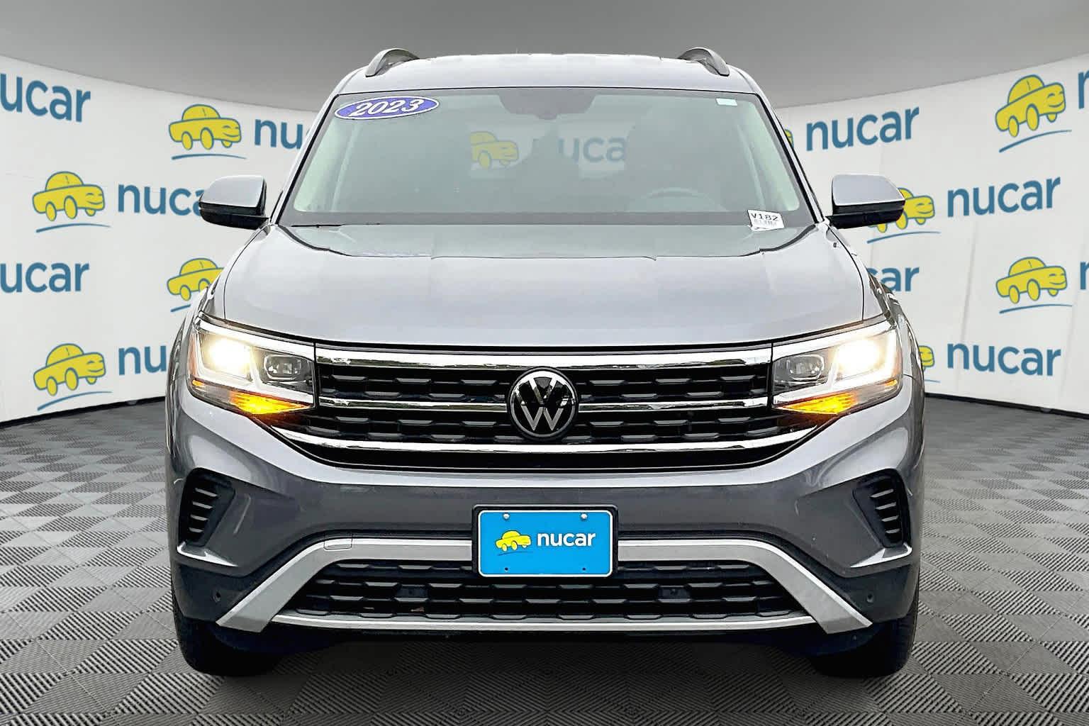 2023 Volkswagen Atlas 3.6L V6 SE w/Technology - Photo 2