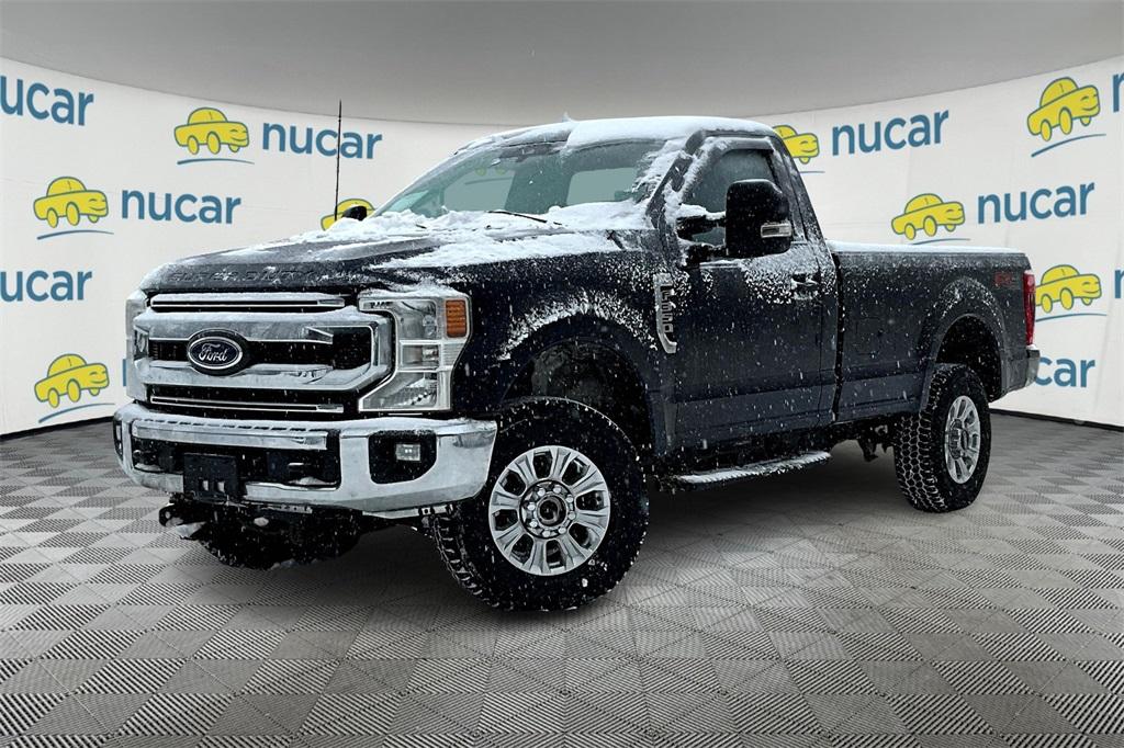 2022 Ford F-350SD XLT - Photo 2