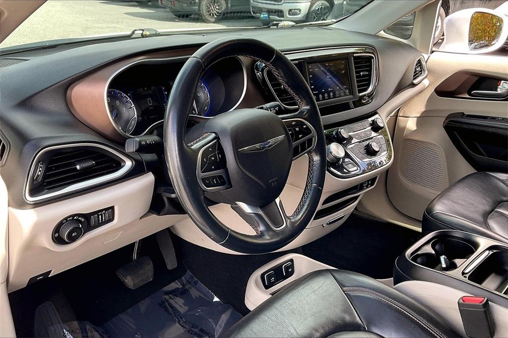 2018 Chrysler Pacifica Touring L - Photo 8