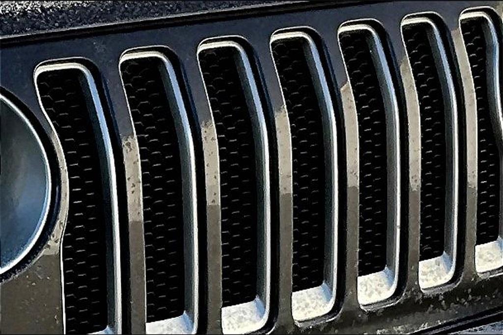 2020 Jeep Wrangler Unlimited Sahara - Photo 28