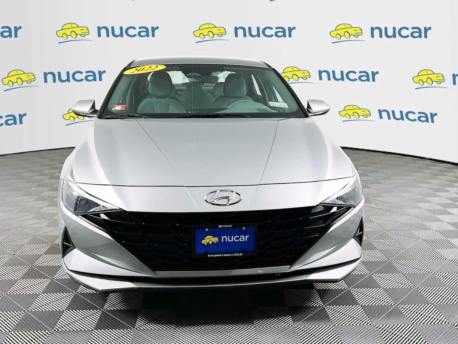 2022 Hyundai Elantra SEL - Photo 2