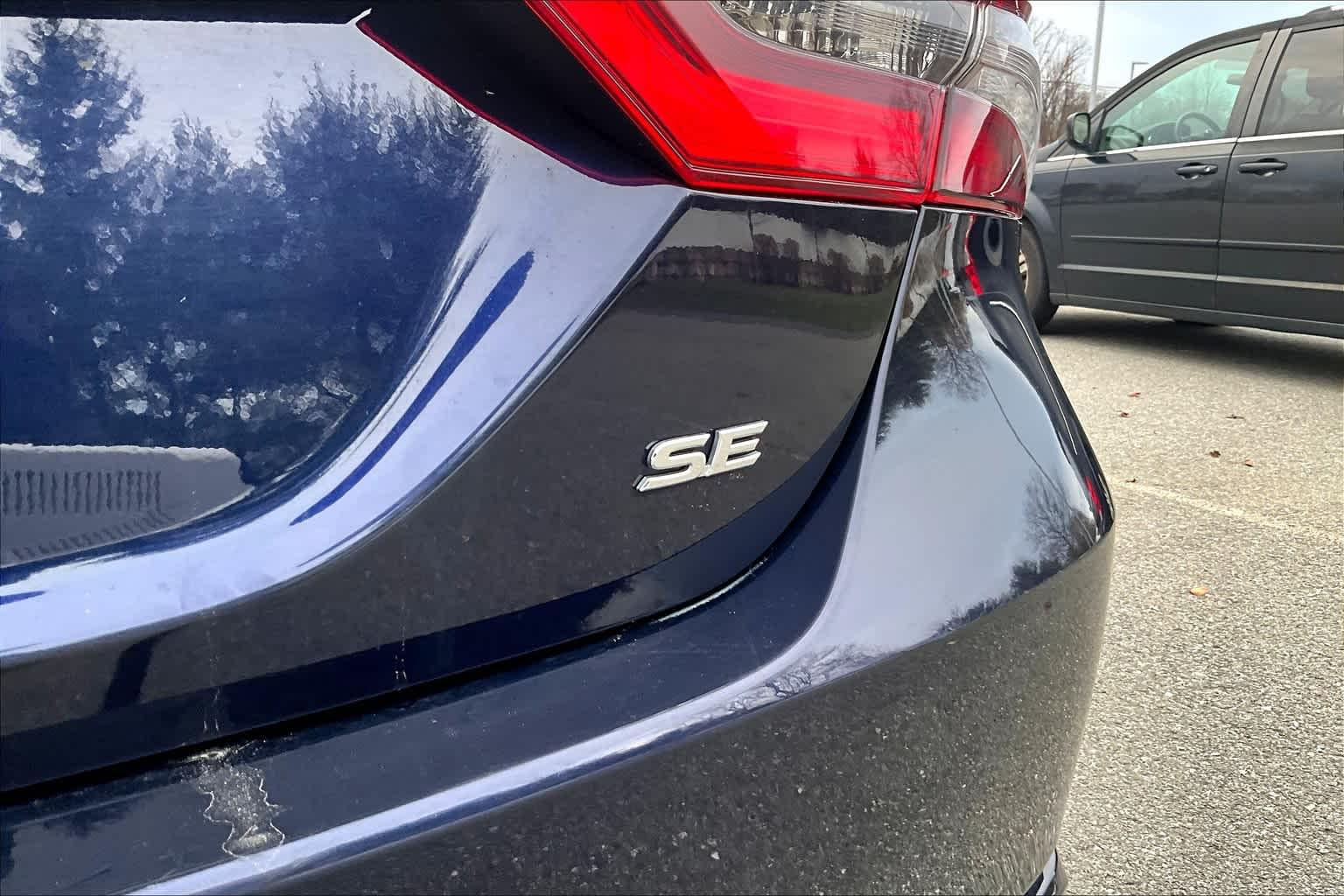 2021 Toyota Camry SE - Photo 28