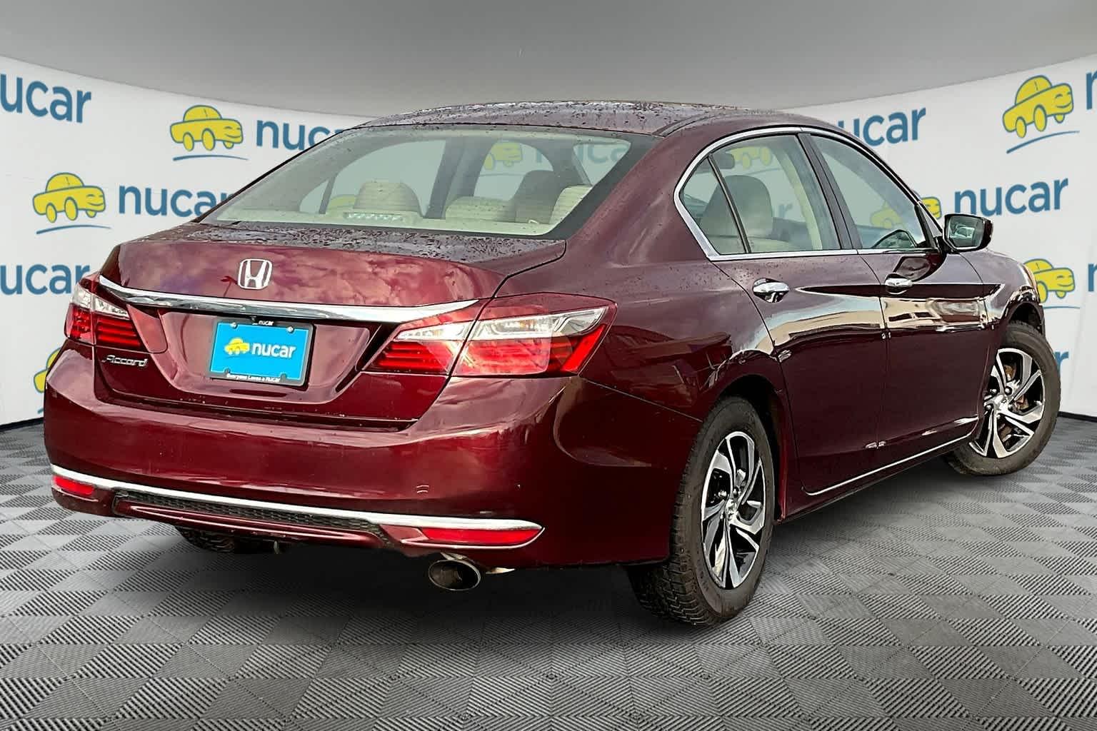 2016 Honda Accord LX - Photo 6