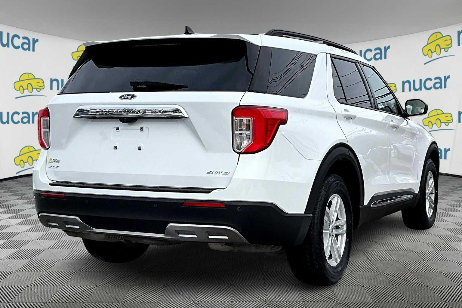 2022 Ford Explorer XLT - Photo 6