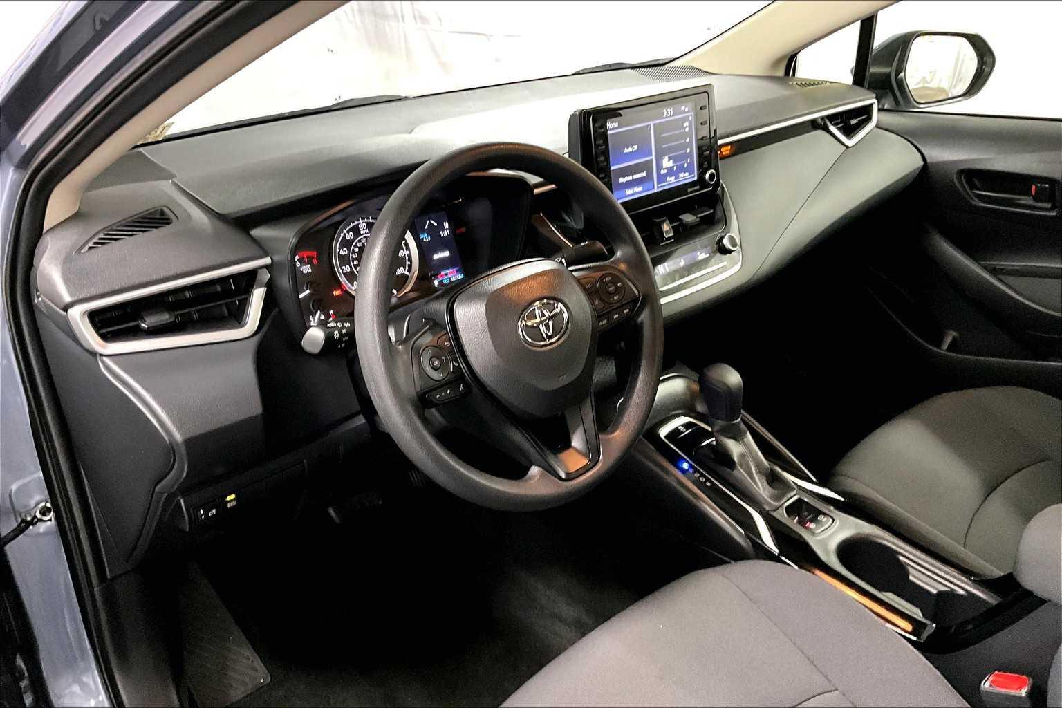 2022 Toyota Corolla LE - Photo 8