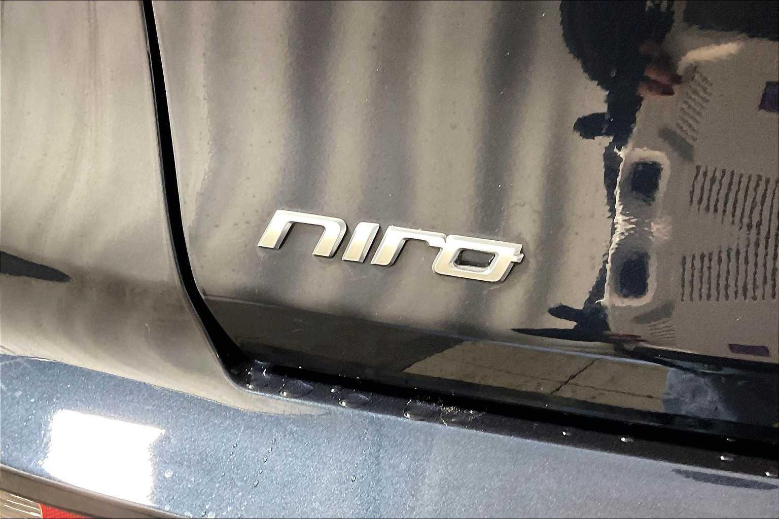 2022 Kia Niro EV EX Premium - Photo 29