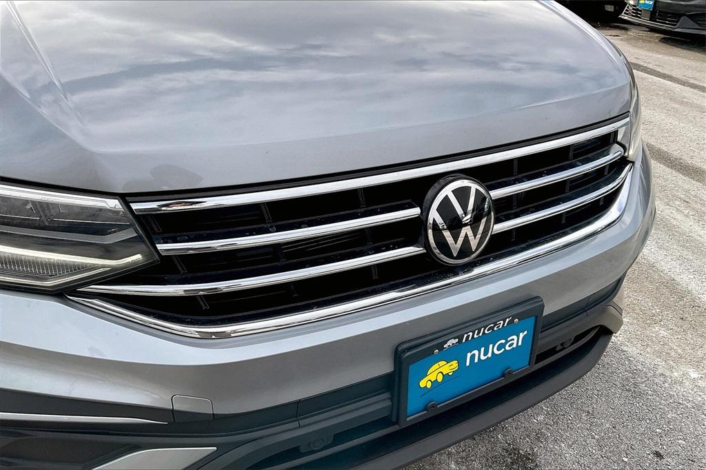 2022 Volkswagen Tiguan 2.0T SE - Photo 29