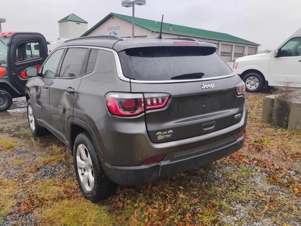 2020 Jeep Compass Latitude - Photo 3