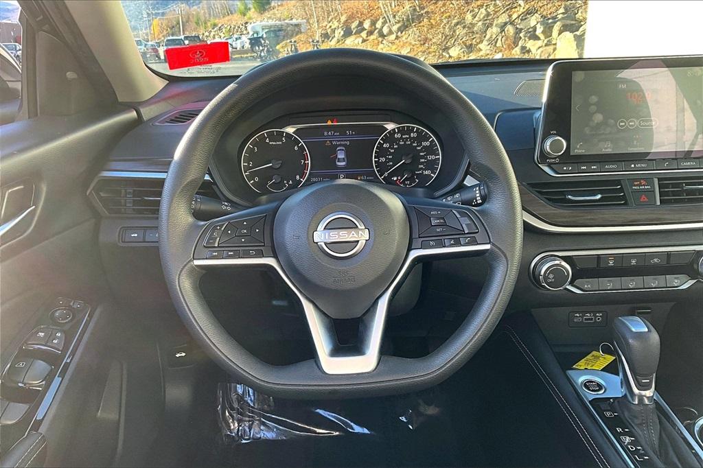 2023 Nissan Altima 2.5 SV - Photo 17