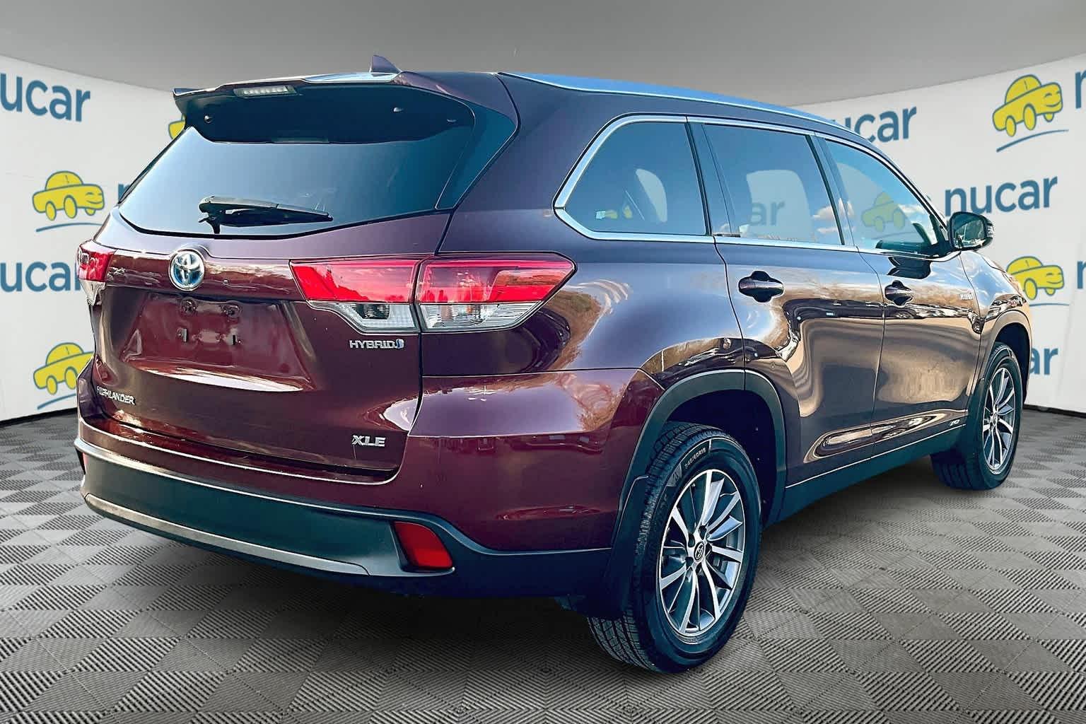 2019 Toyota Highlander Hybrid XLE - Photo 6