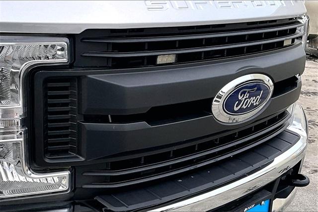 2019 Ford F-350SD XL - Photo 24