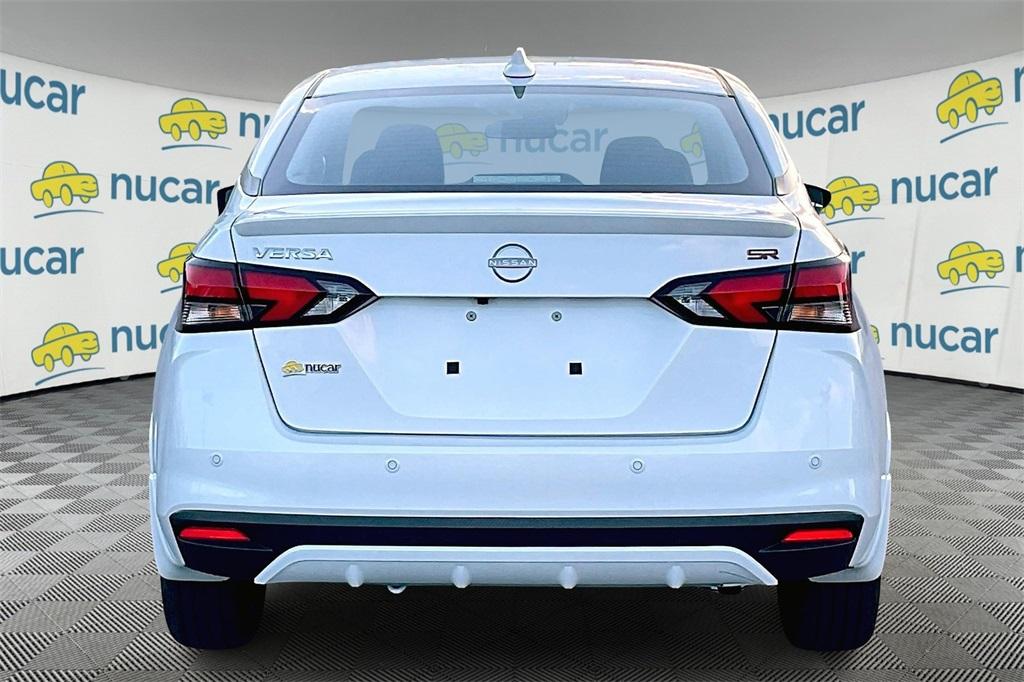 2024 Nissan Versa 1.6 SR - Photo 5