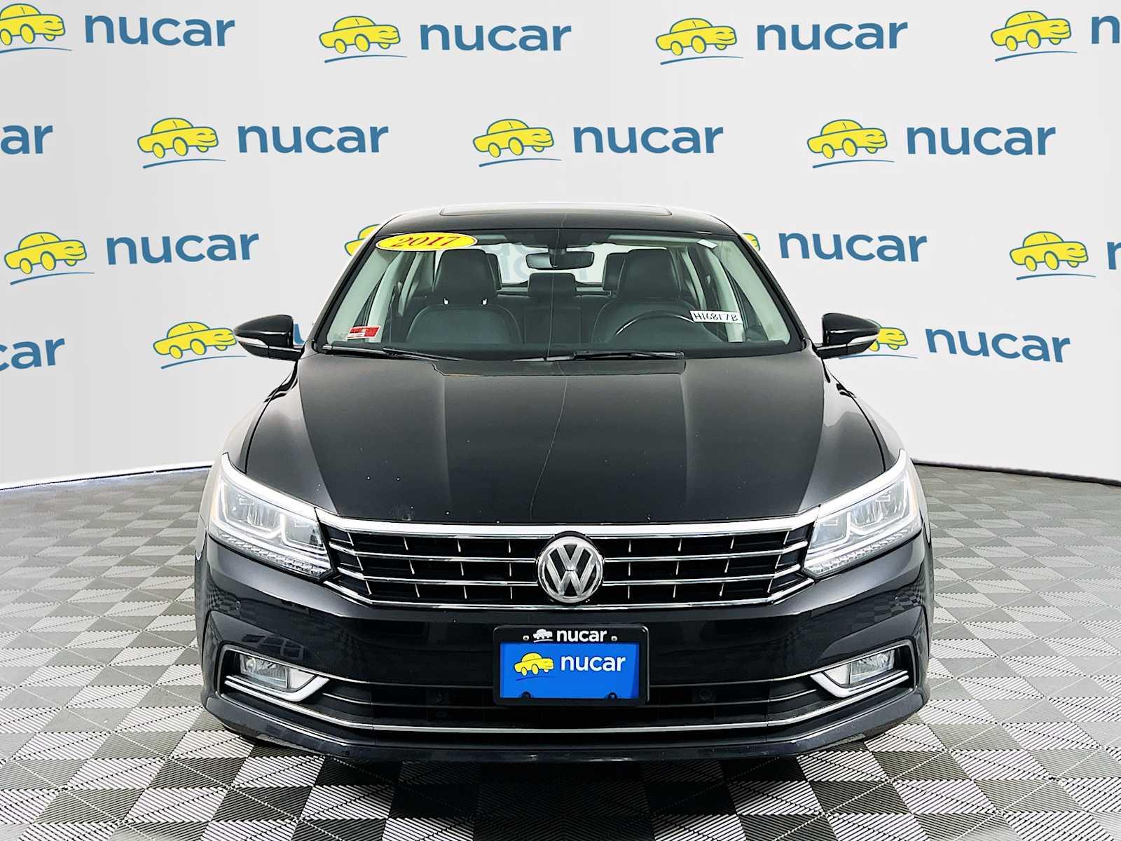 2017 Volkswagen Passat 1.8T SE w/Technology - Photo 2