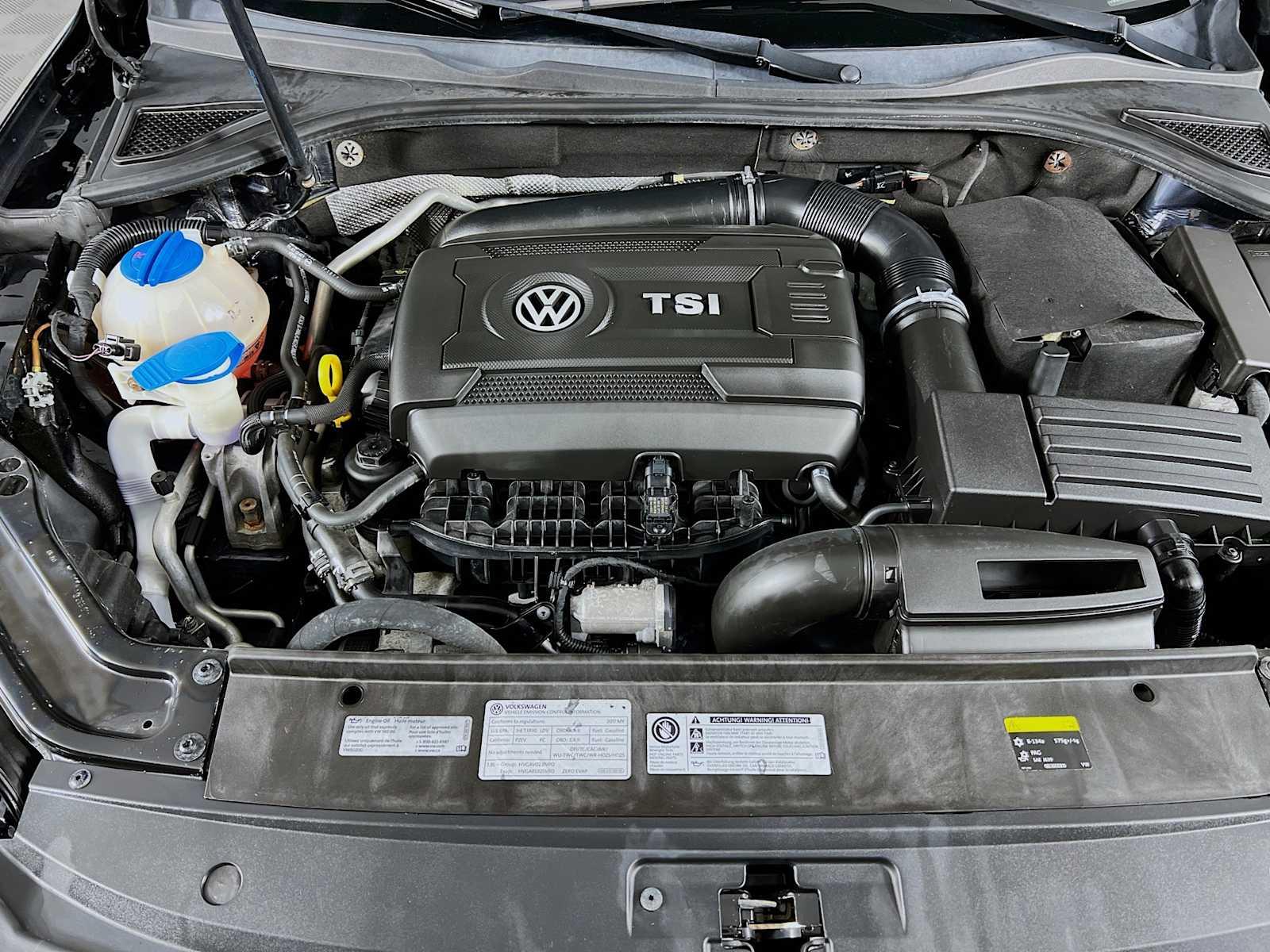 2017 Volkswagen Passat 1.8T SE w/Technology - Photo 32