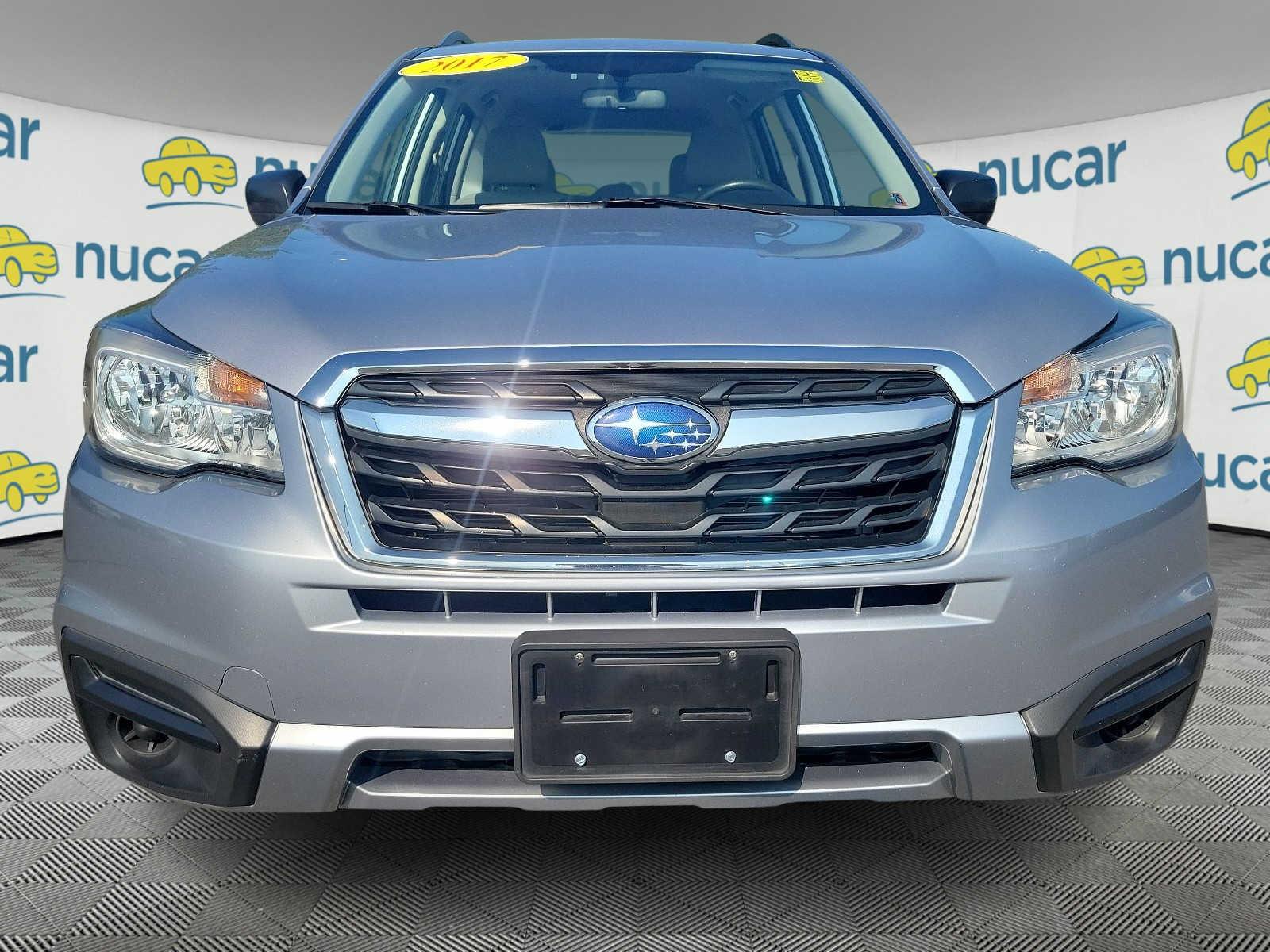 2017 Subaru Forester 2.5i - Photo 2