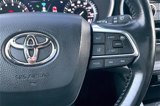 2021 Toyota Highlander XLE - Photo 25