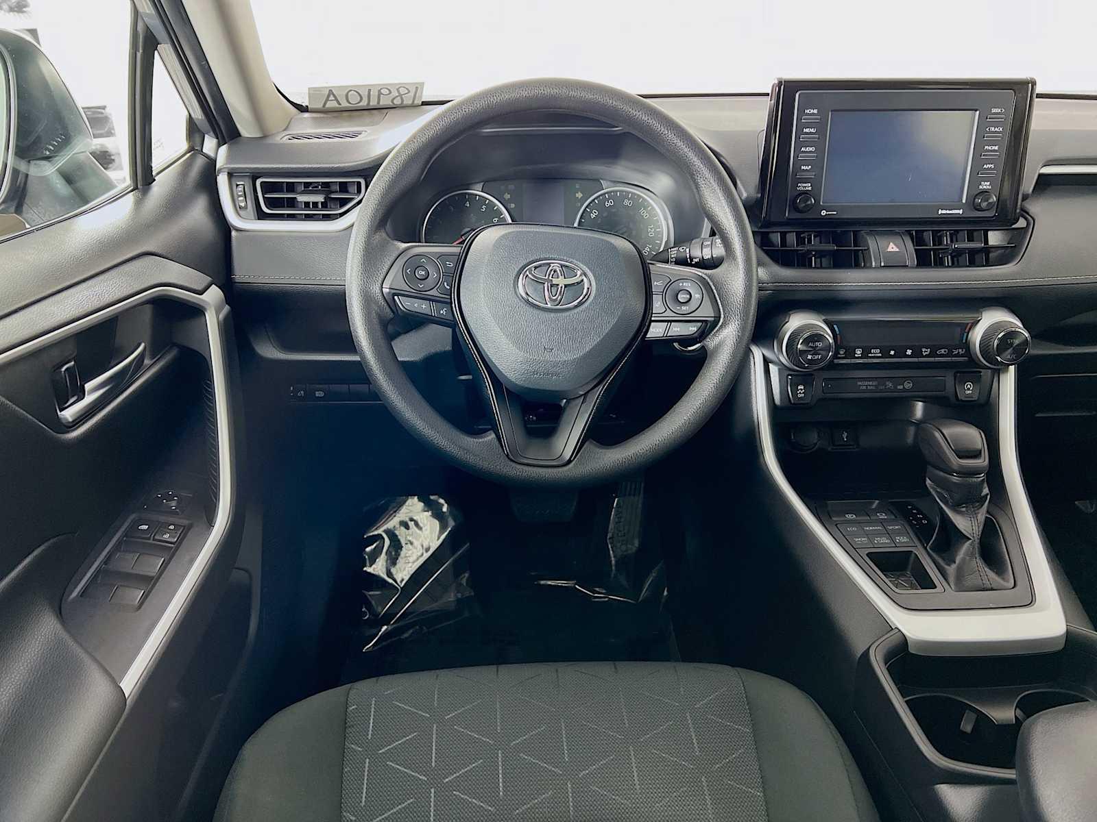 2021 Toyota RAV4 XLE - Photo 22