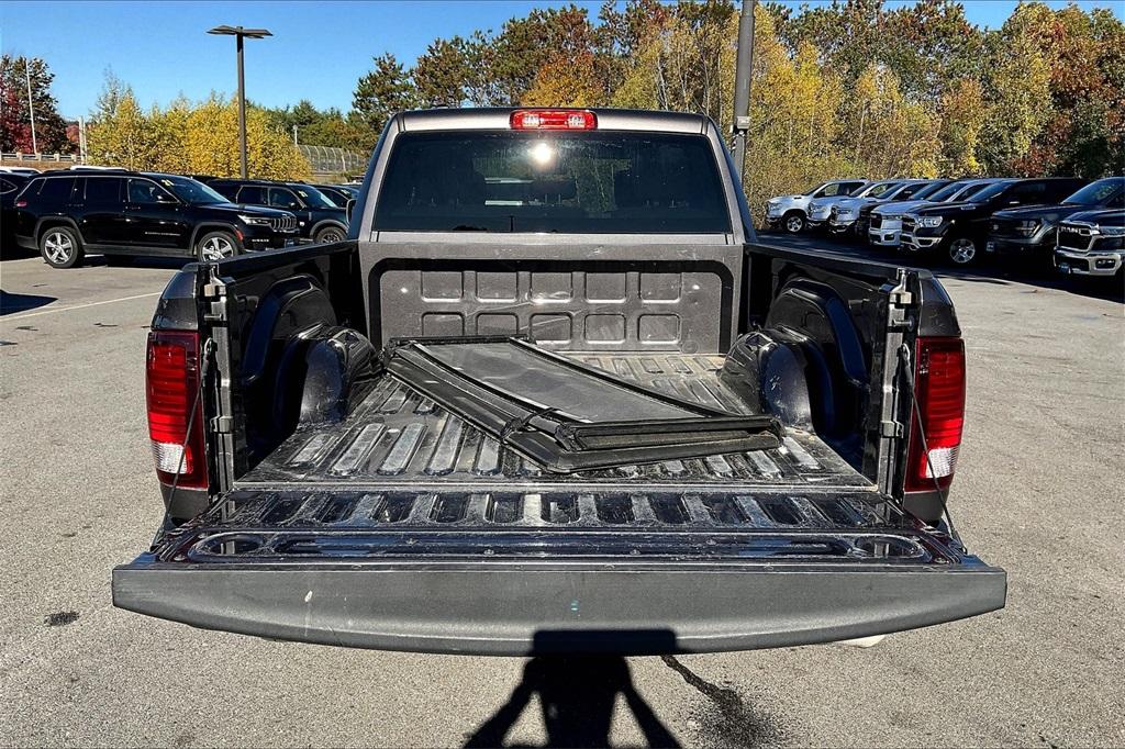 2021 Ram 1500 Classic Warlock - Photo 32