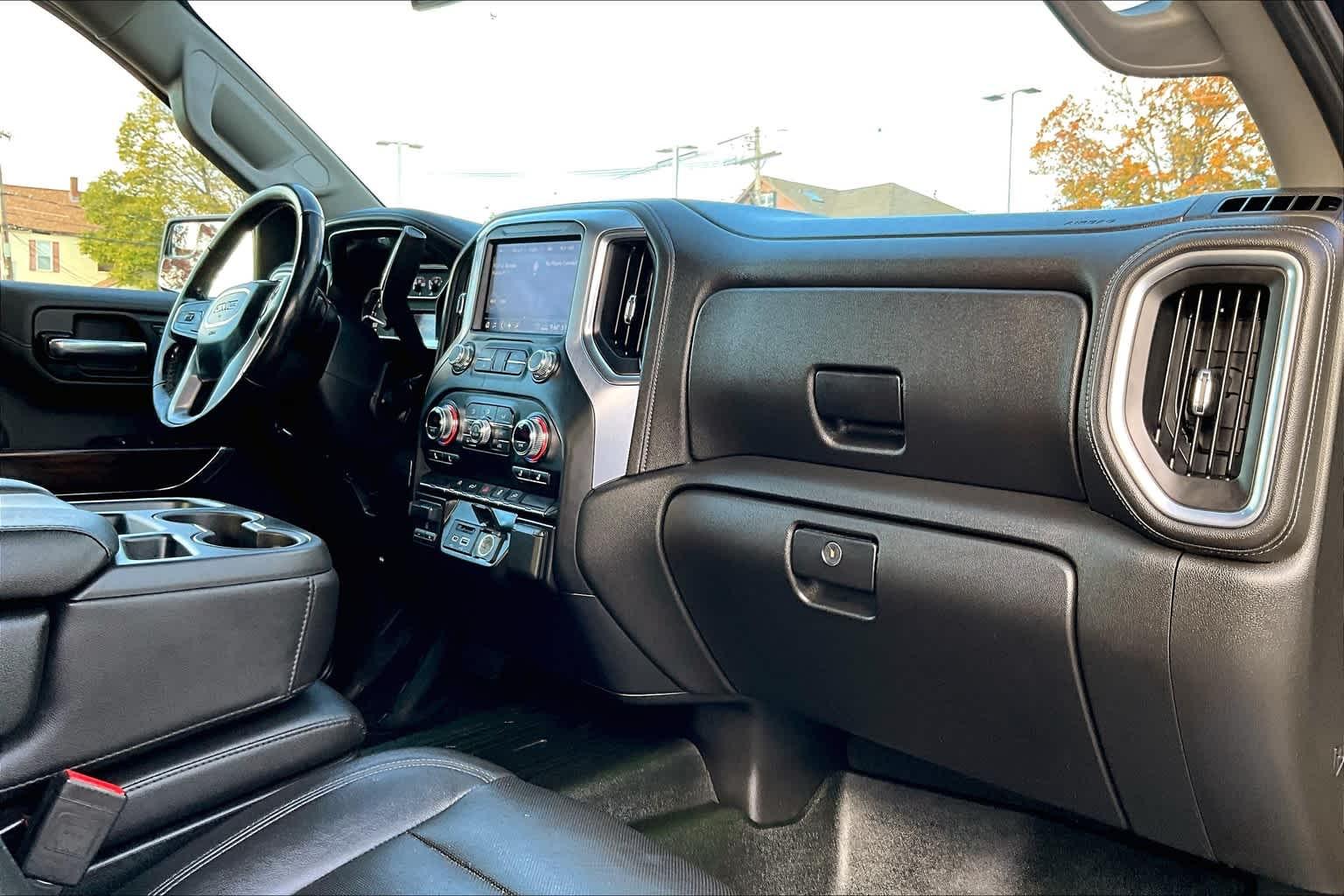 2020 GMC Sierra 1500 SLT 4WD Crew Cab 147 - Photo 14