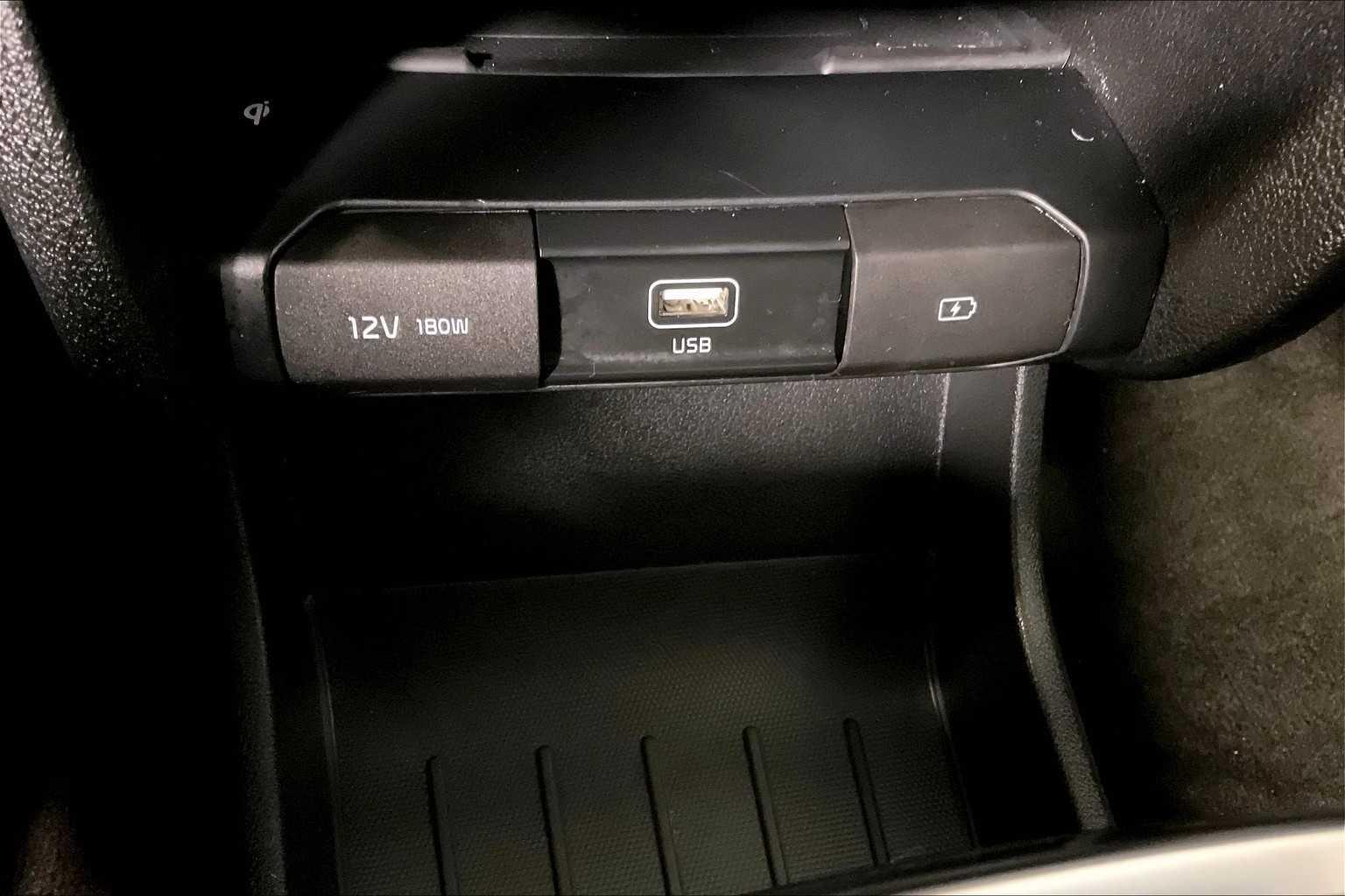 2022 Kia Niro EV EX - Photo 26