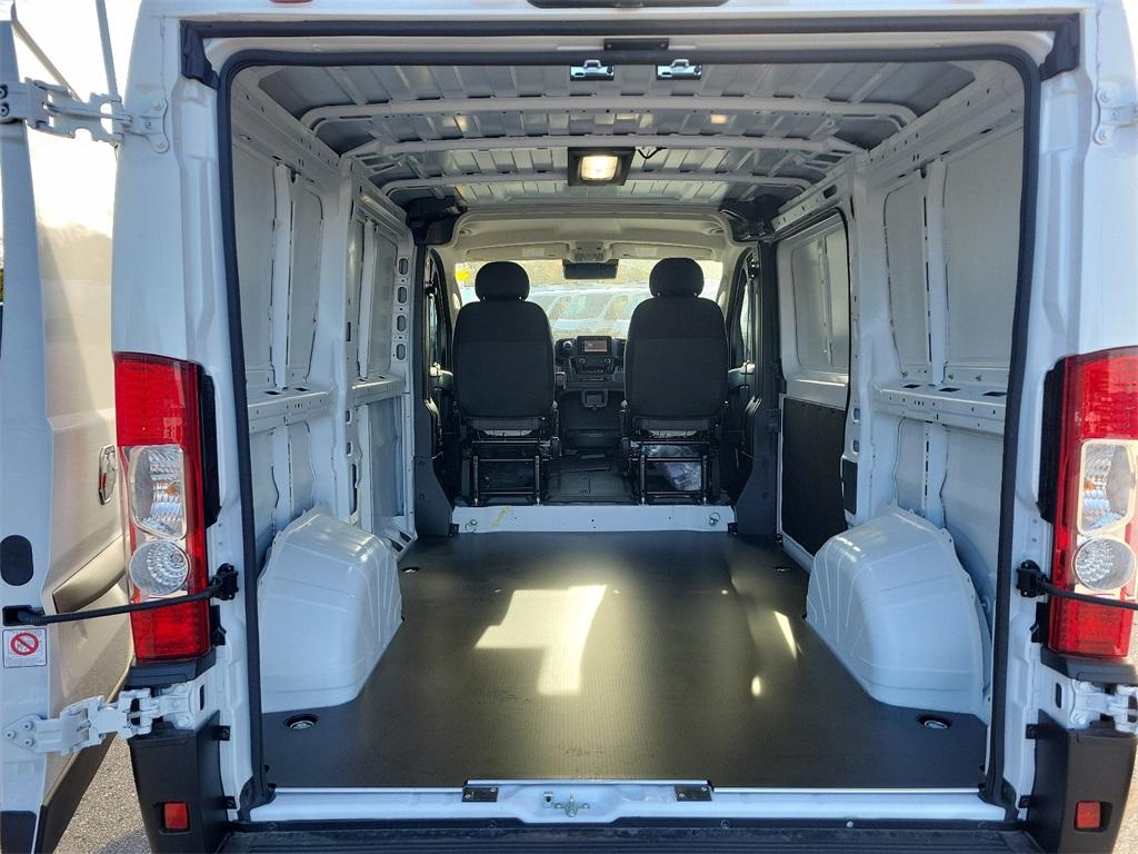 2024 Ram ProMaster 1500 Low Roof - Photo 19