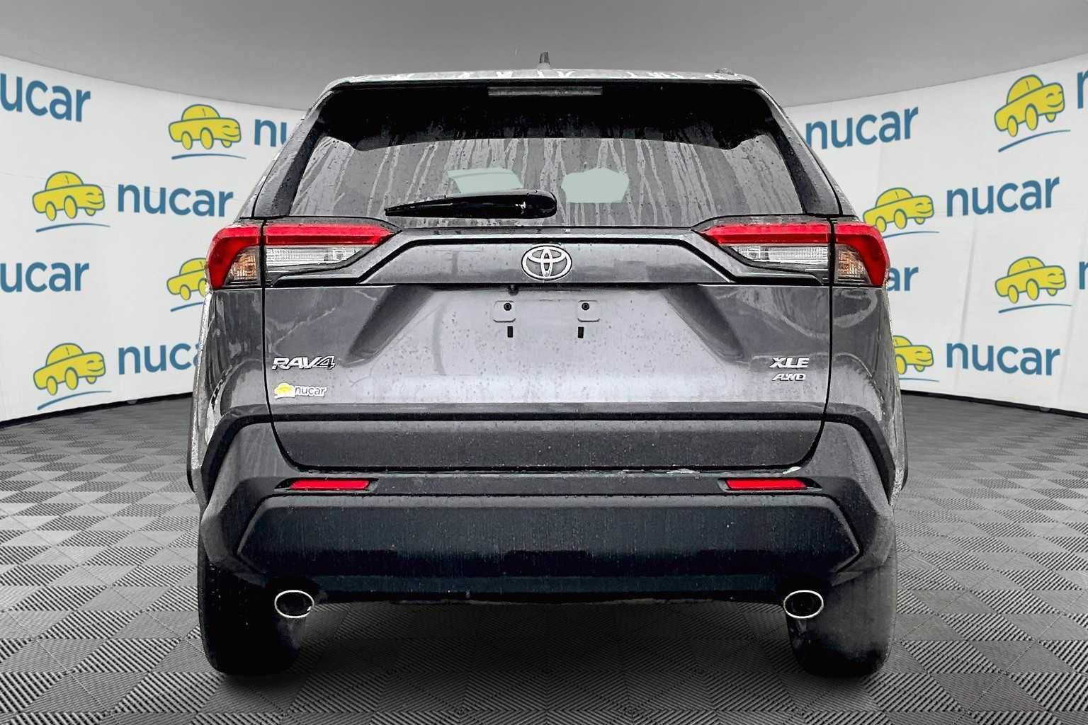 2023 Toyota RAV4 XLE - Photo 5