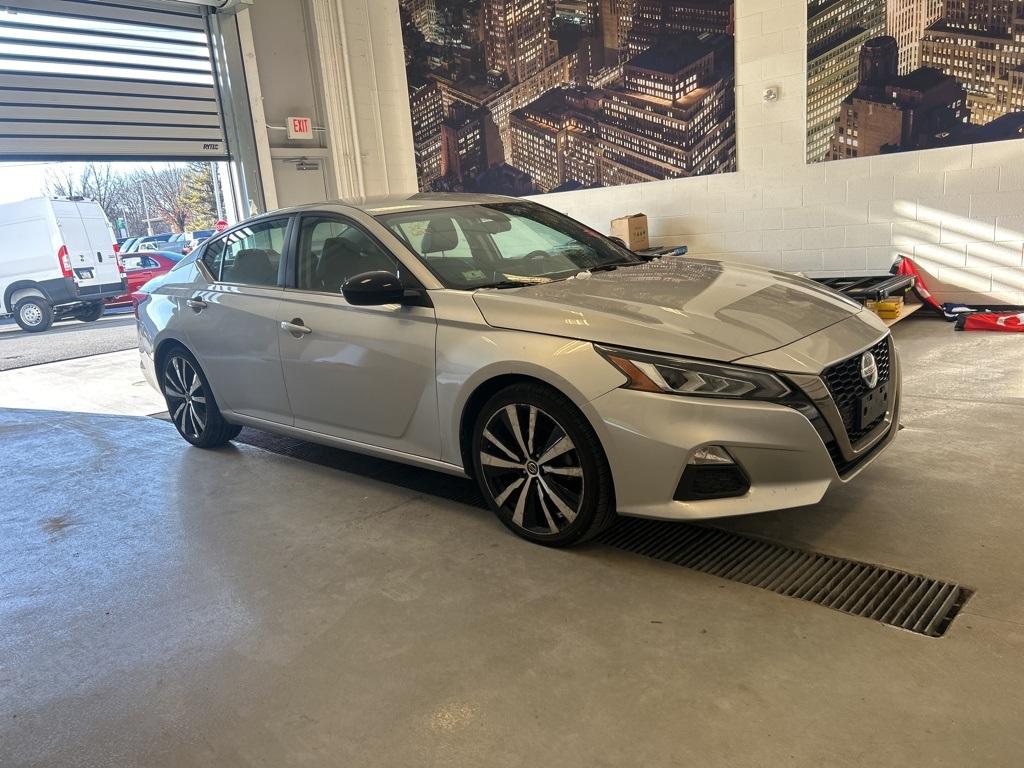 2022 Nissan Altima 2.5 SR