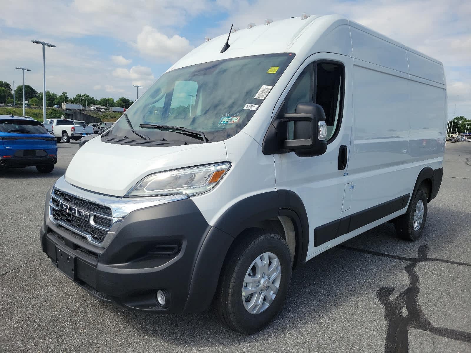 2024 Ram ProMaster SLT - Photo 2