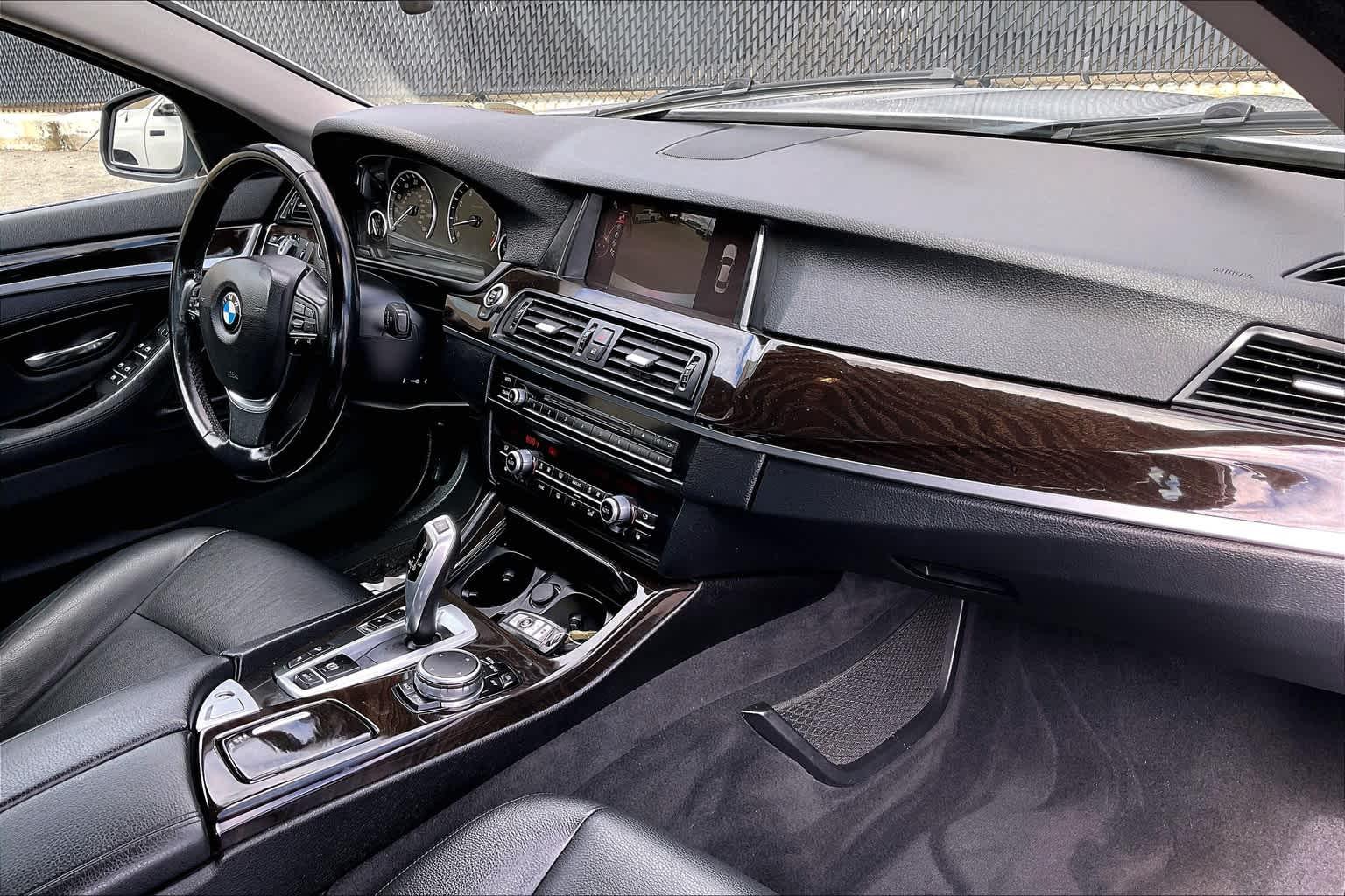 2015 BMW 5 Series 535i xDrive - Photo 14