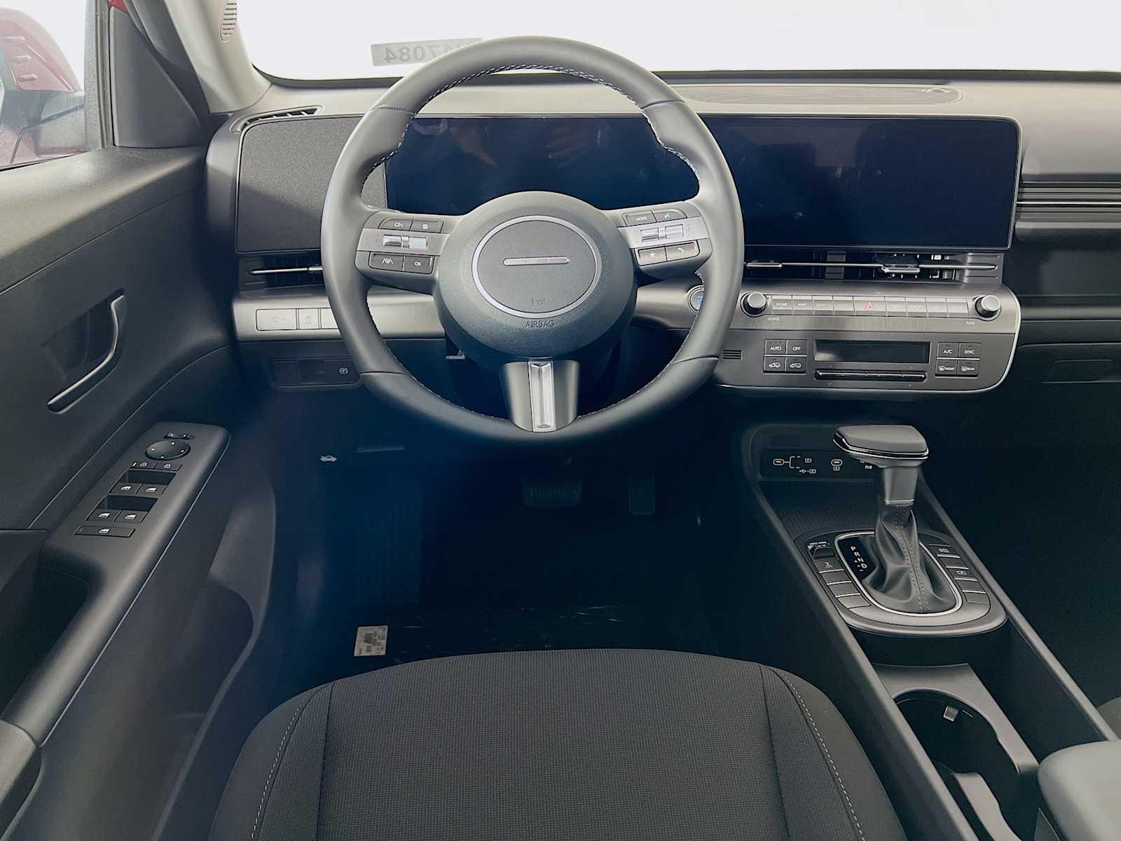 2024 Hyundai Kona SEL - Photo 15