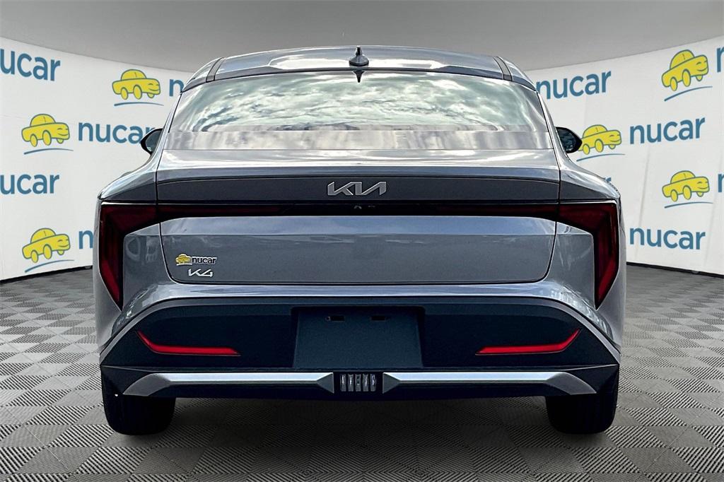 2025 Kia K4 LXS - Photo 5