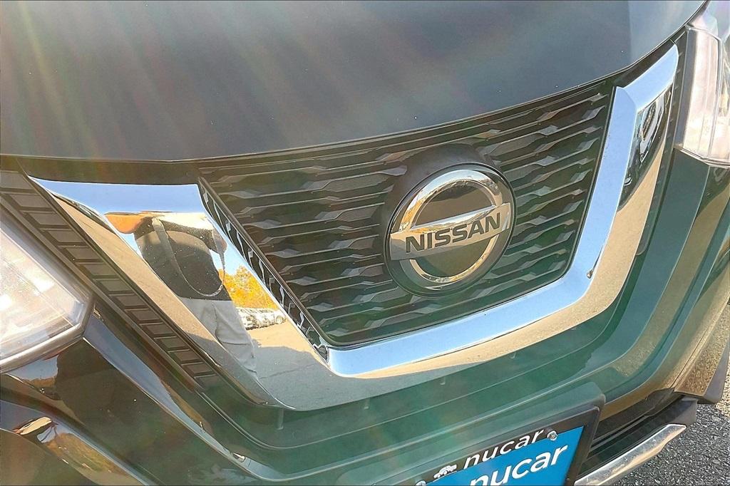 2020 Nissan Rogue SV - Photo 29