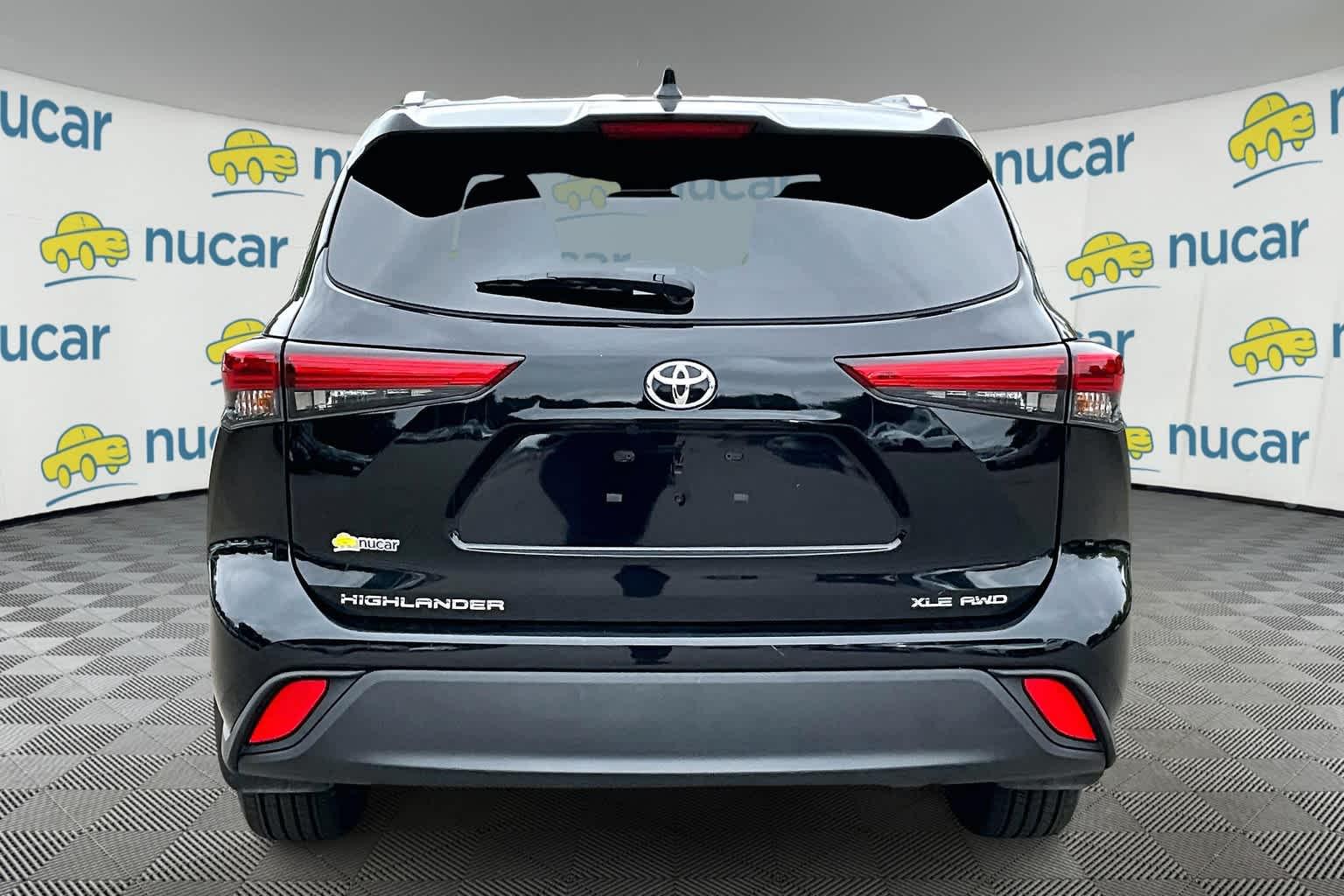 2023 Toyota Highlander XLE - Photo 5