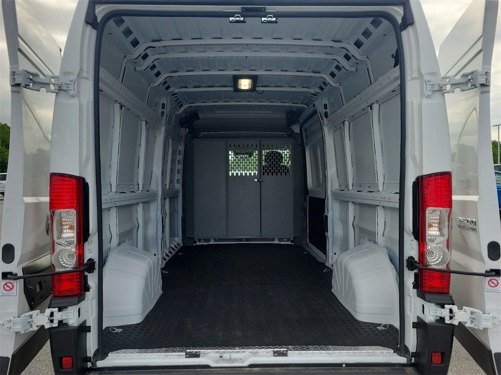 2024 Ram ProMaster 2500 High Roof - Photo 16